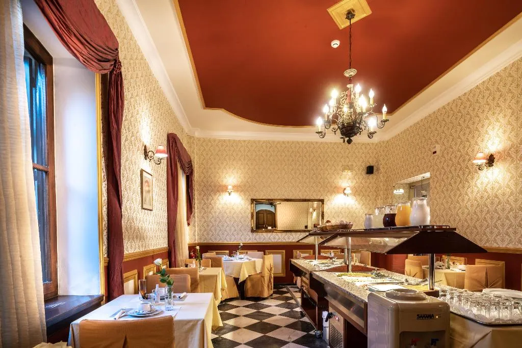 Restaurant, Halepa Hotel, Crete