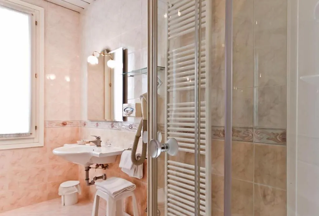 SINGLE COMFORT Room, Hotel Terme Roma, Venice