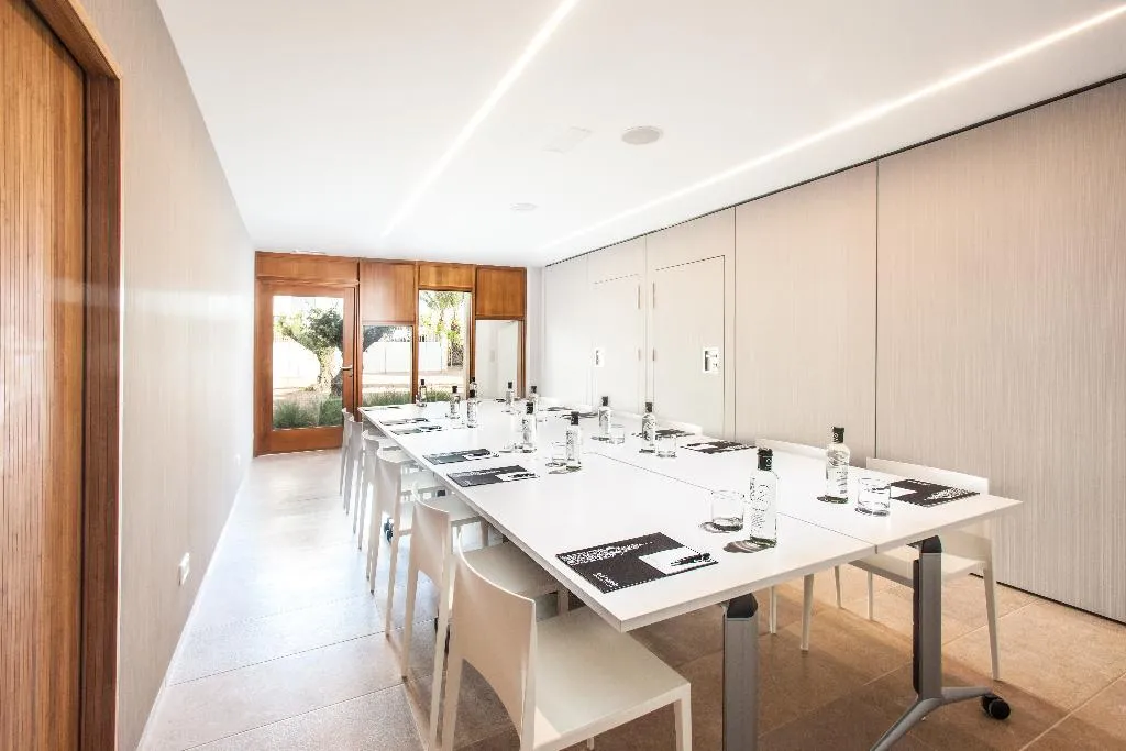 Conferences, Ocean Drive Talamanca, Ibiza