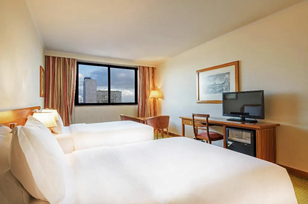 Double or Twin STANDARD Room, Real Parque, Lisbon