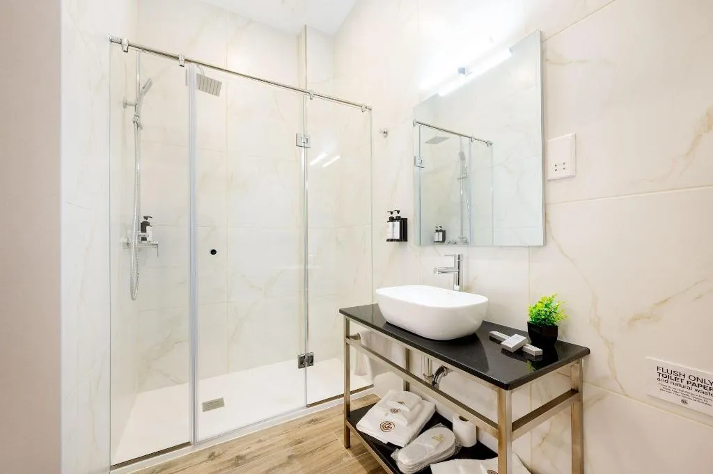 Room, C4 Retreats Gozo, Gozo