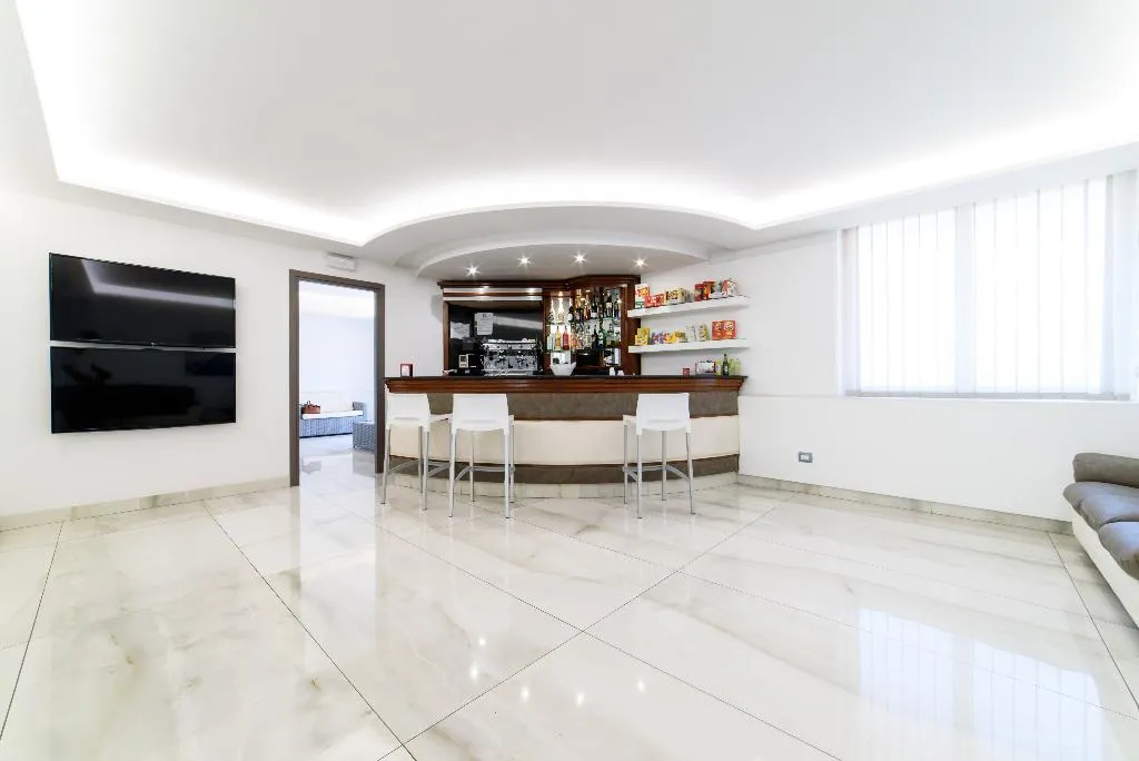 Lobby, Hotel La Mela, Naples