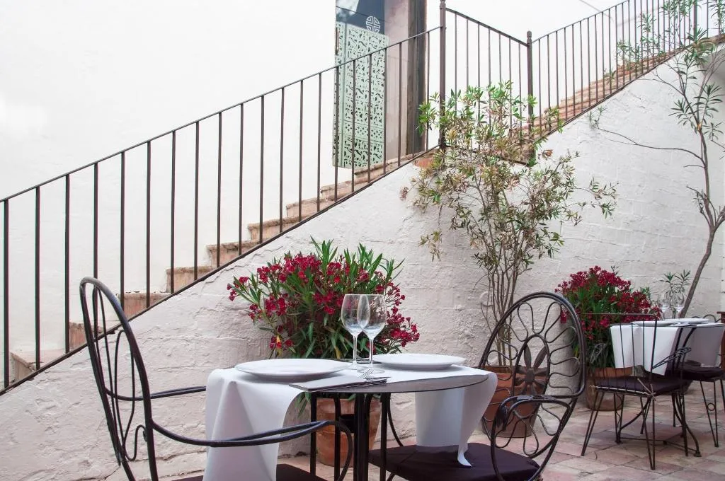 Terrace, Hotel Hanoi, Costa Brava