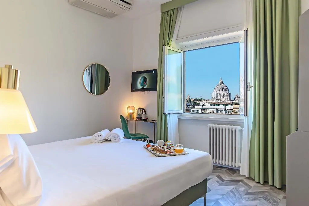 Double or Twin SUPERIOR Room, Bloom Hotel Roma, Rome