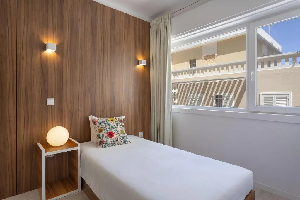 Room, Next Inn, Algarve