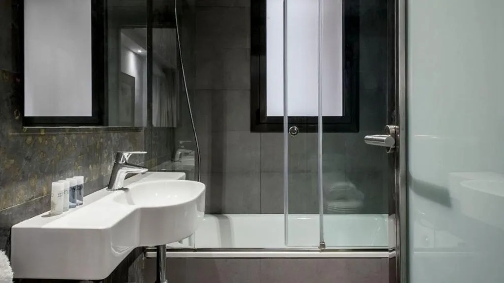 APARTMENT SUPERIOR CAPACITY 4 Room, Barcelona Apartment Aramunt, Barcelona