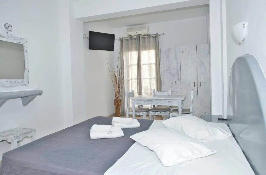 Room, Ira Apartments, Santorini
