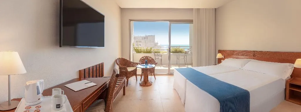 Double or Twin CAPACITY 2 Room, RH Ifach, Costa Blanca
