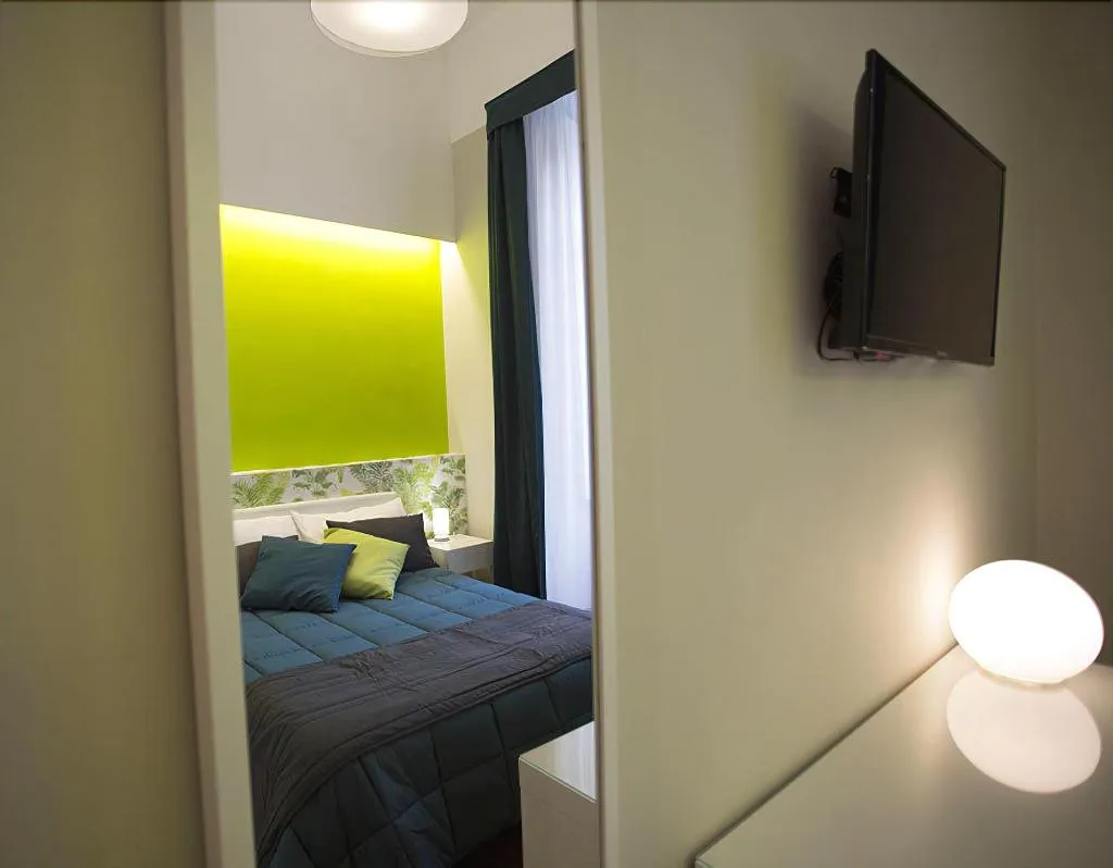 Room, B&B Rettifilo, Naples