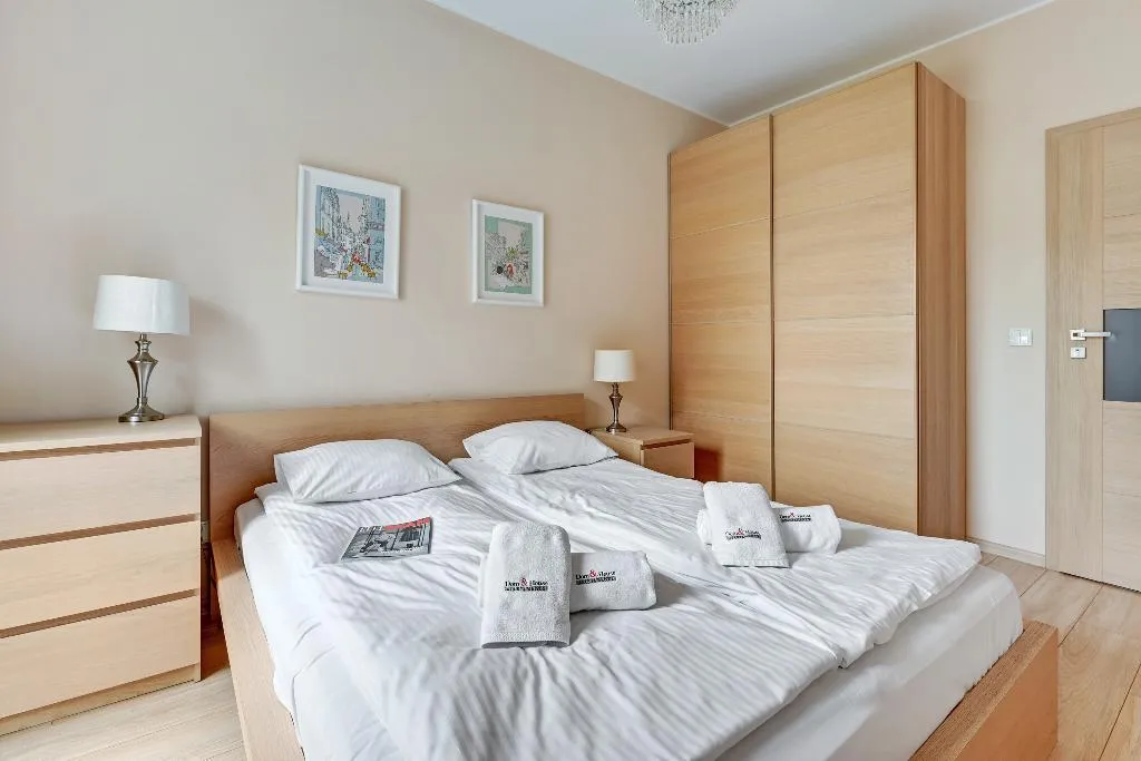 APARTMENT CAPACITY 4 ONE BEDROOM Room, Dom & House – Apartments Sopocka Rezydencja, Gdansk