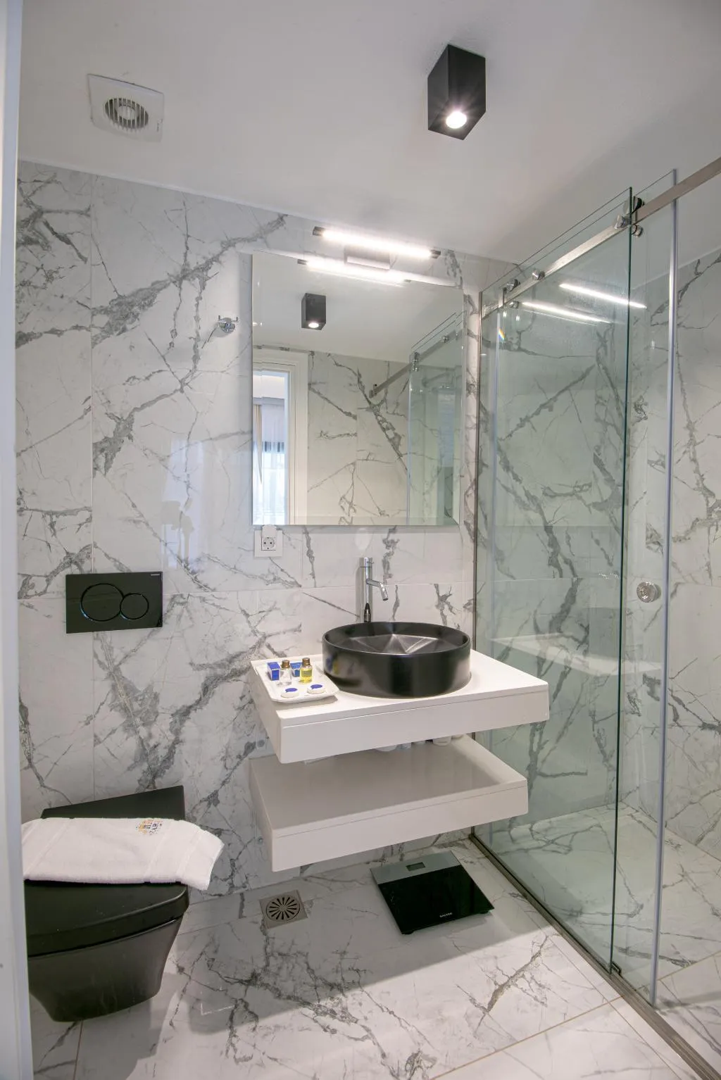 JUNIOR SUITE CAPACITY 4 Room, Lazar Lux Suites - Ammoudara, Crete