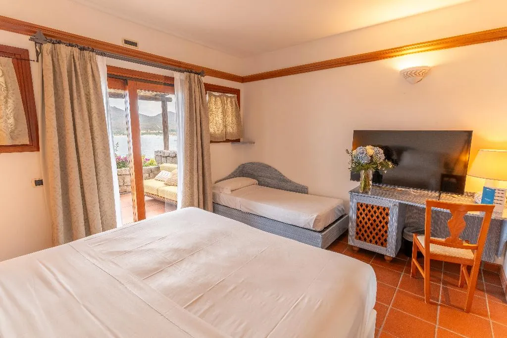 TRIPLE SUPERIOR Room, Hotel Palumbalza, Olbia