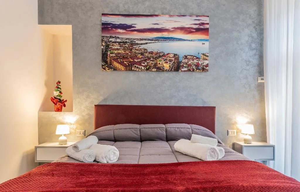 Room, Casina Rossa, Naples