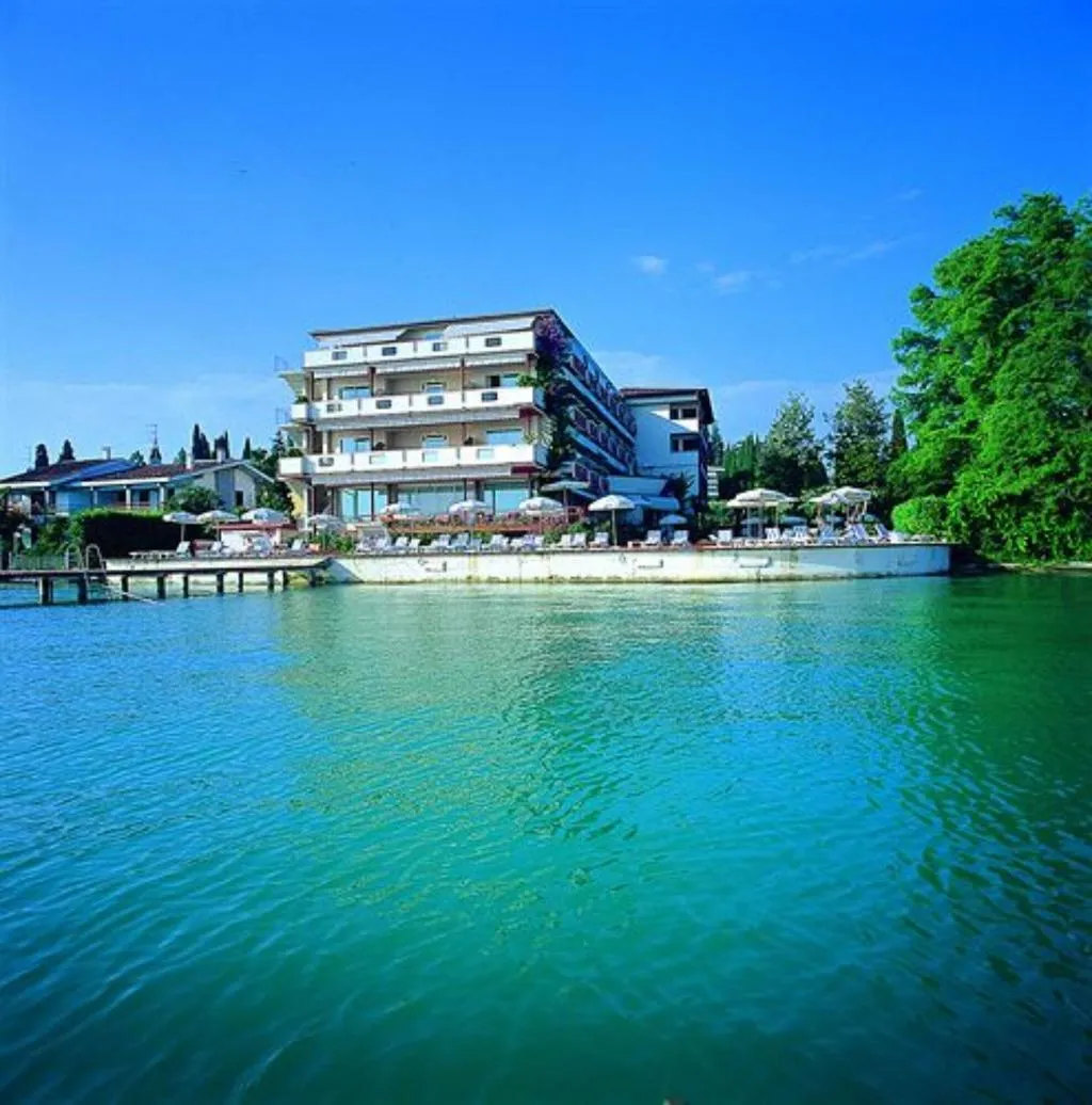 General view, Hotel Continental Wellness & Spa, Milan