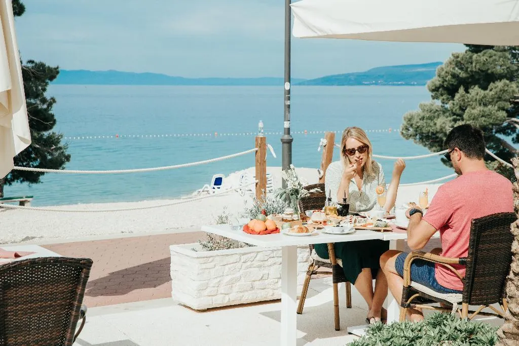 Restaurant, Romana Beach Apartments, Split