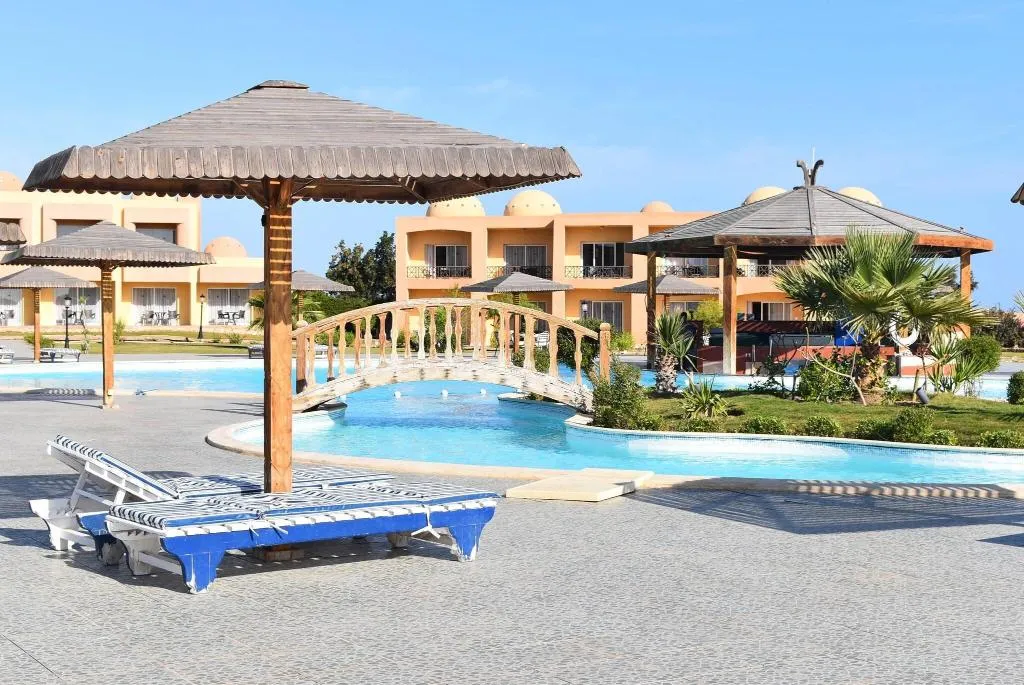 Pool, Wadi Lahmy Azur Resort, Red Sea Riviera