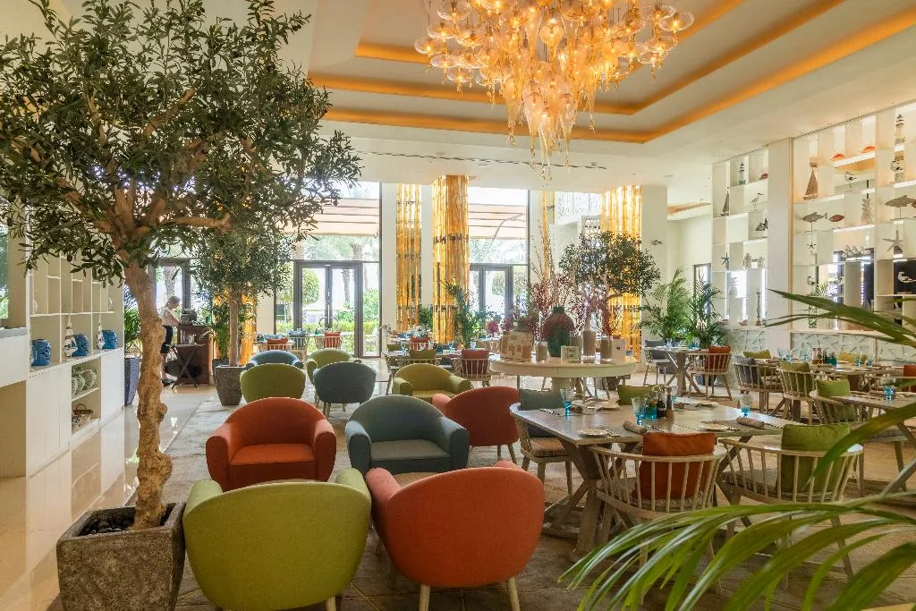 Restaurant, Fairmont The Palm, Dubai