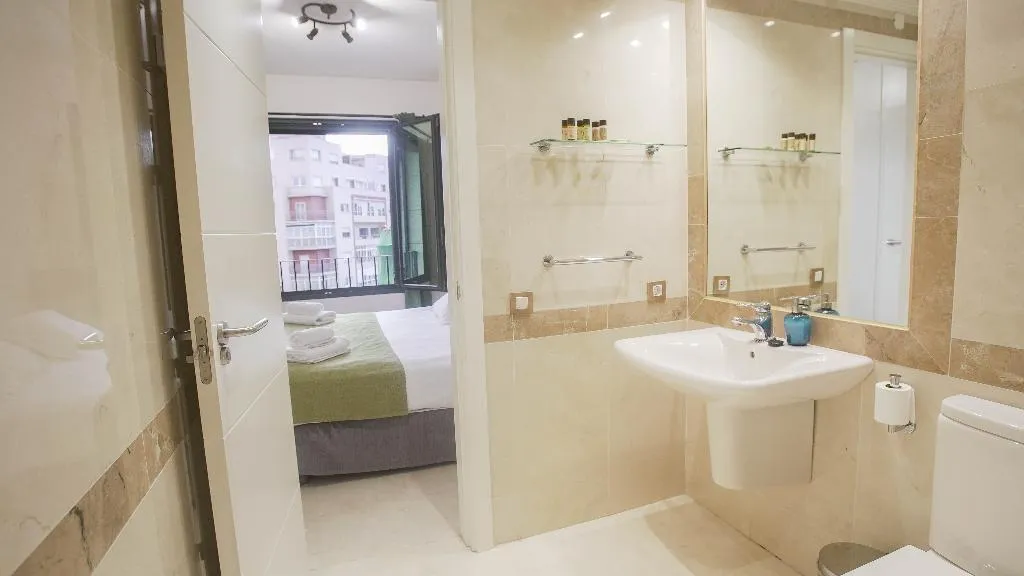 APARTMENT TWO BEDS Room, Atarazanas Malaga Boutique Hotel, Costa Del Sol