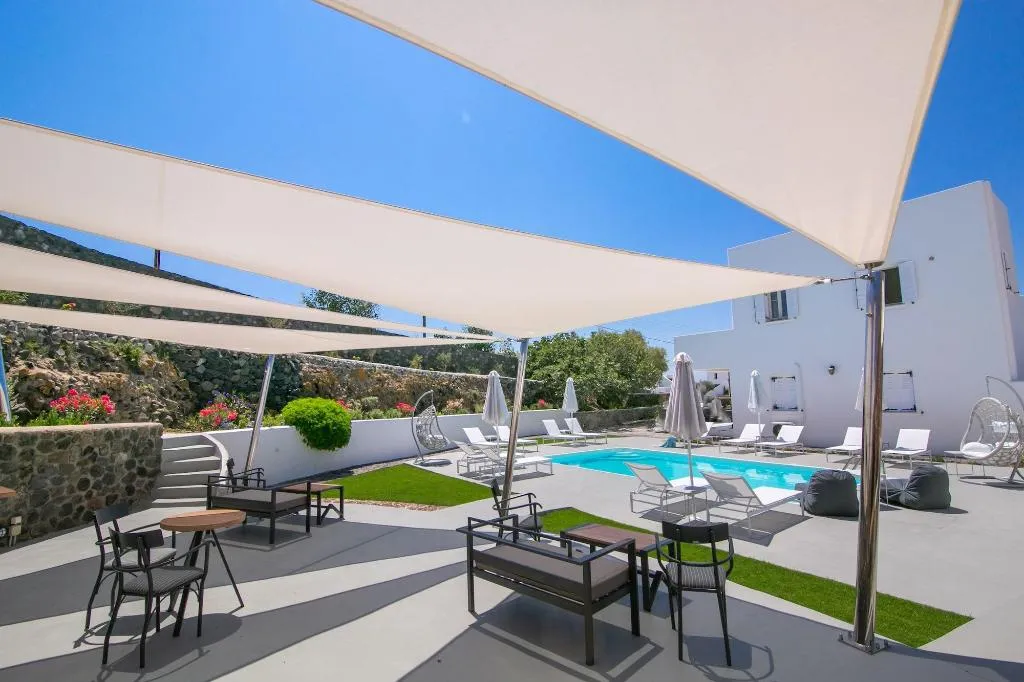 Terrace, Apanomeria Boutique Residence, Santorini