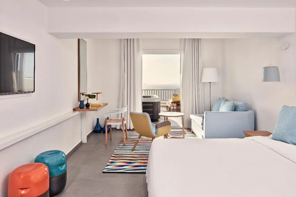 DOUBLE WITH JACUZZI Room, Myconian Korali Relais & Chateaux, Mykonos