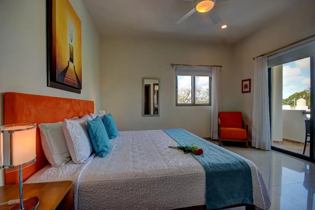 APARTMENT CITY VIEW Room, Riviera Maya Suites, Playa Del Carmen