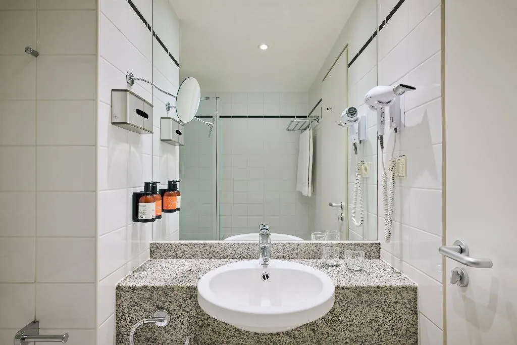 Room, iStay by NH Berlin City Ost Hotel, Berlin