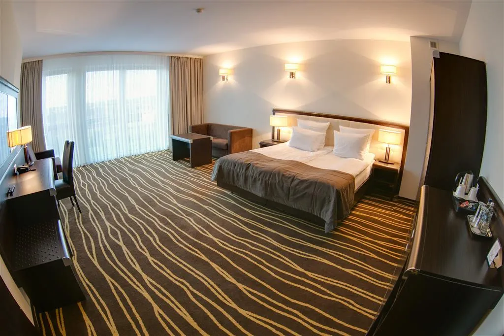 Room, BEST WESTERN PLUS Business Faltom Hotel, Gdansk