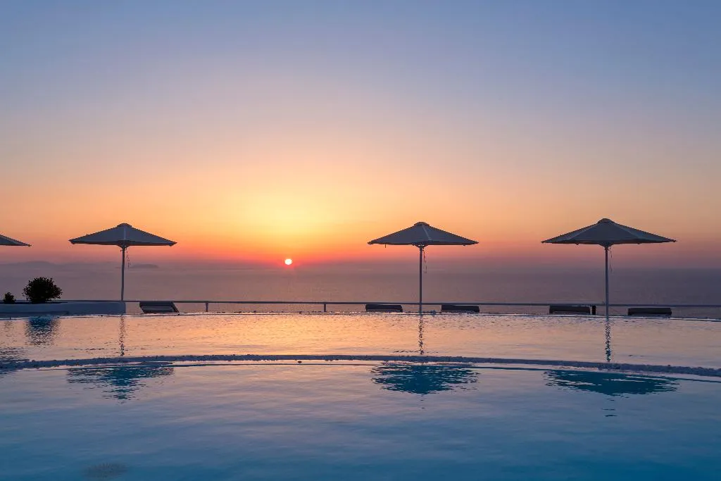 Pool, Amber Light Villas, Santorini