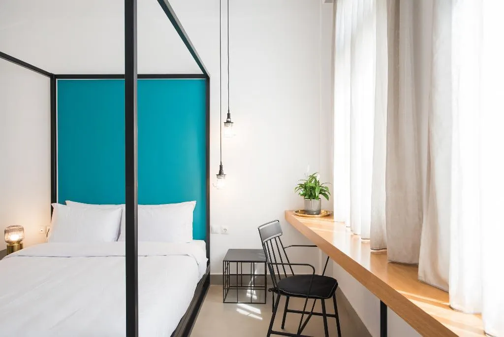 JUNIOR SUITE BASIC Room, MONK Monastiraki Suites, Athens
