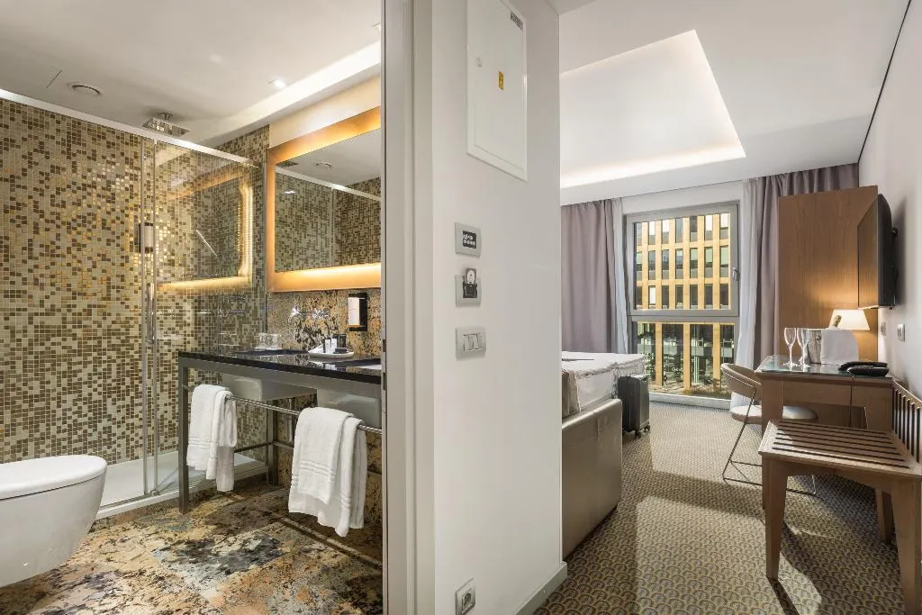 Double or Twin SUPERIOR Room, Hotel Royal Prague, Prague