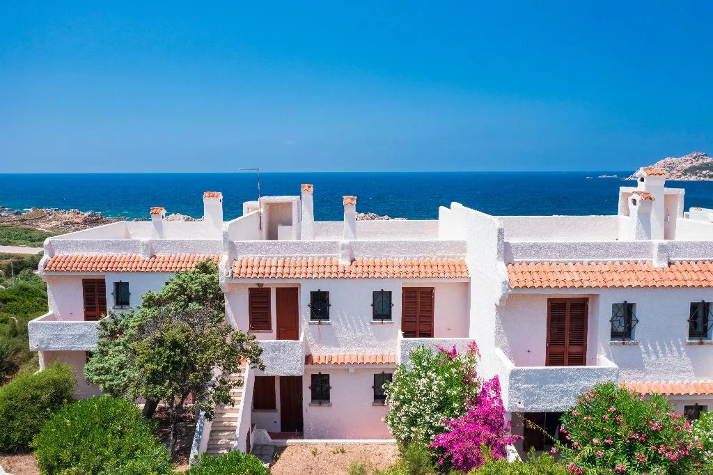 APARTMENT CAPACITY 4 TWO BEDROOMS Room, Residence Baia Santa Reparata, Olbia