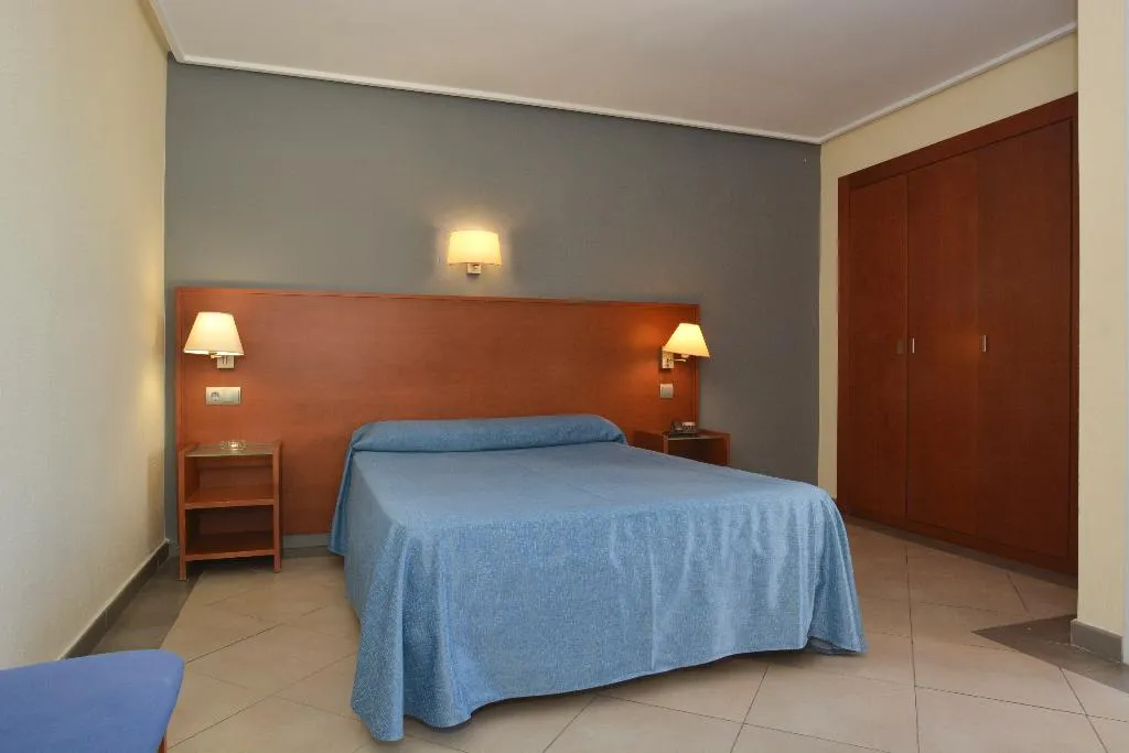 Room, Torrejoven, Costa Blanca
