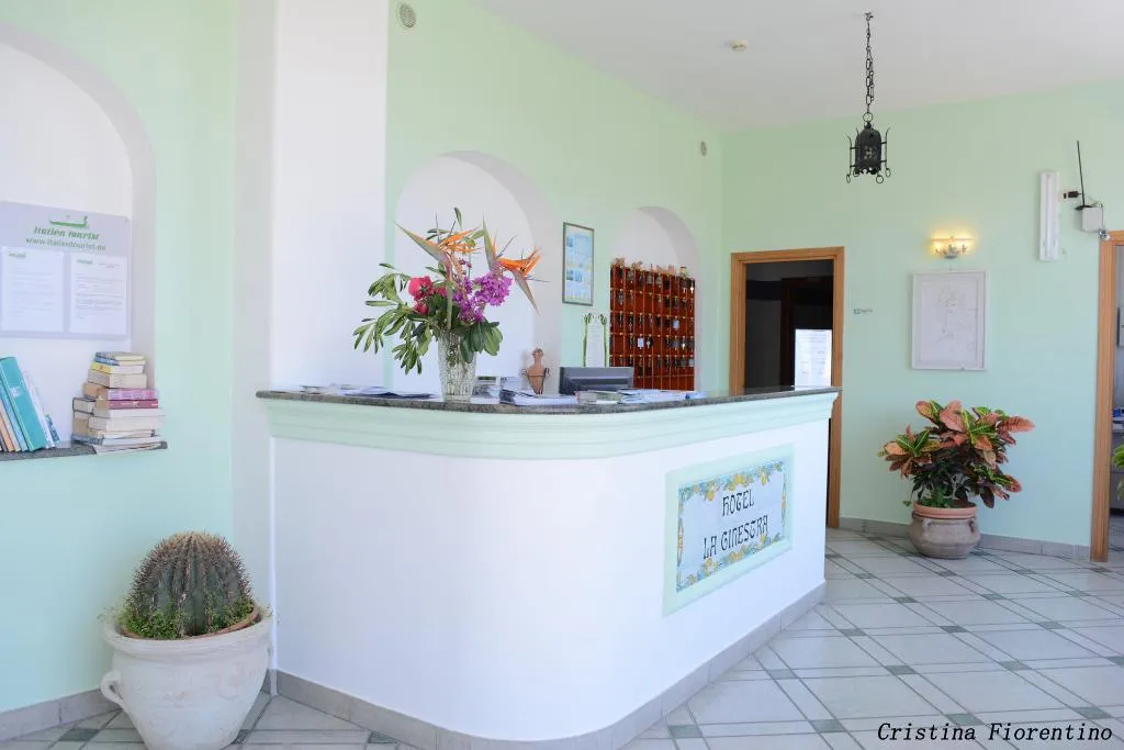 Lobby, La Ginestra, Naples