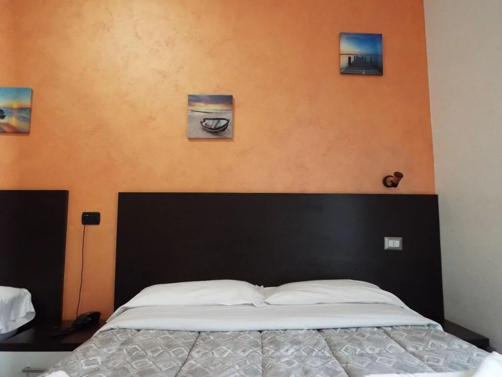 Room, Milano Hostel, Milan