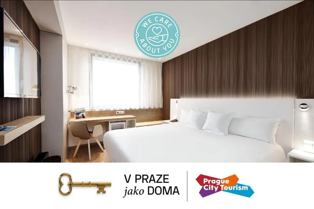 Room, Occidental Praha, Prague