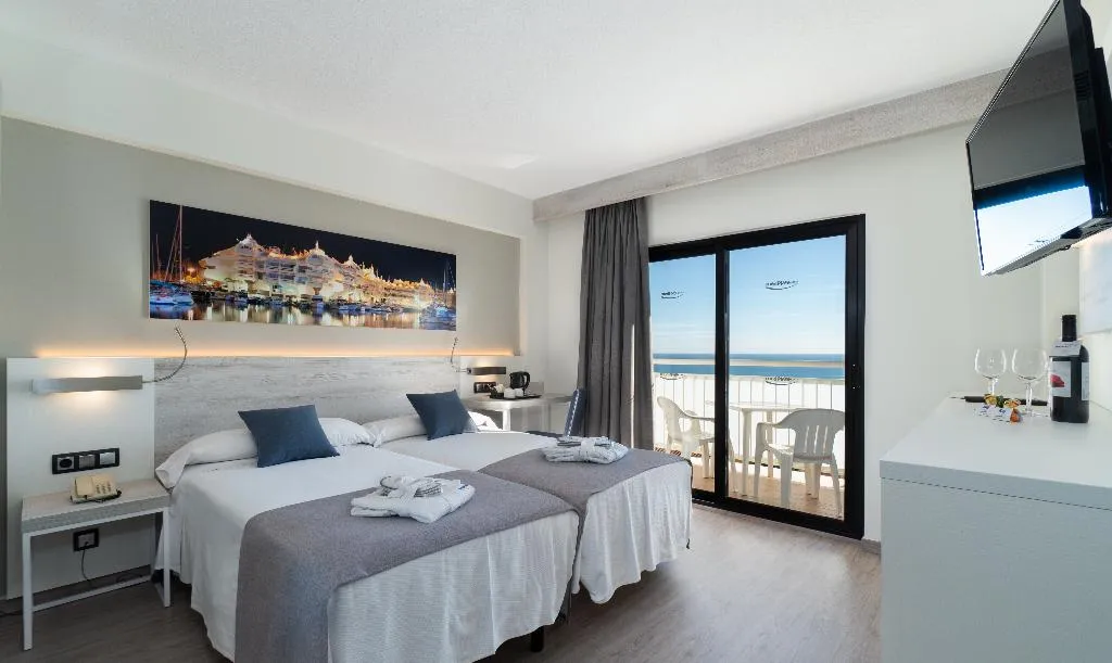 TRIPLE SEA VIEW ONE BEDROOM Room, Medplaya Bali, Costa Del Sol