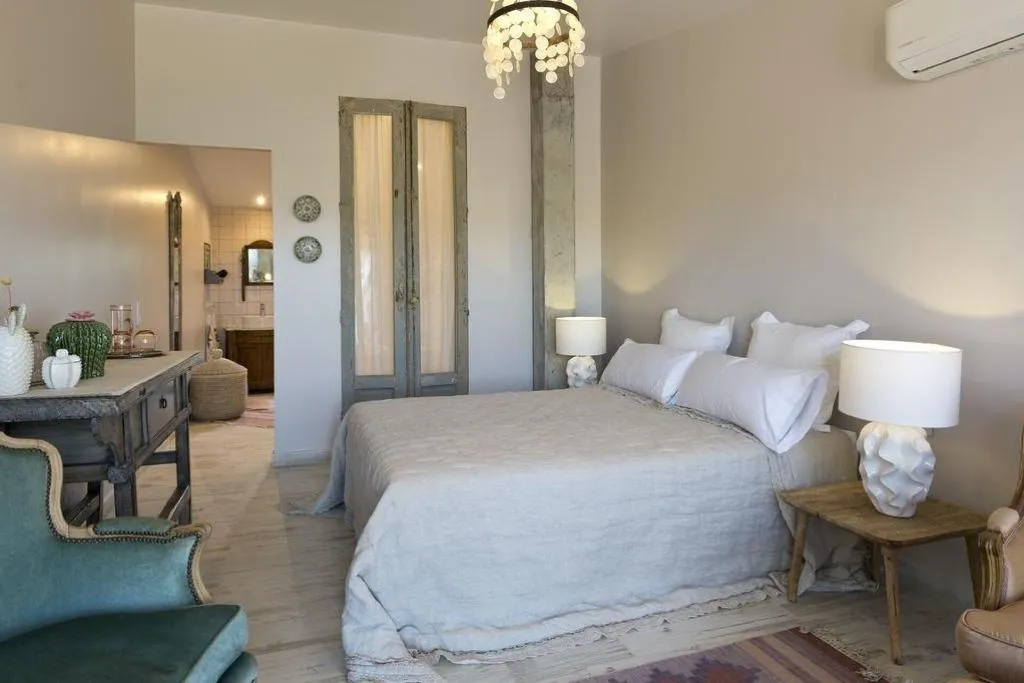 Room, Aal Cachucho, Madrid