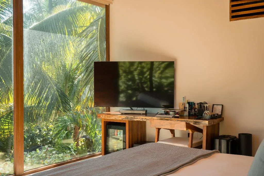 JUNIOR SUITE PARTIAL OCEAN VIEW KING BED Room, Tago Tulum by G Hotels, Cancun Area