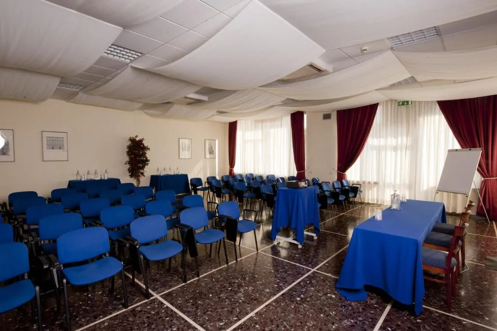Conferences, Villa Eur Parco Dei Pini, Rome