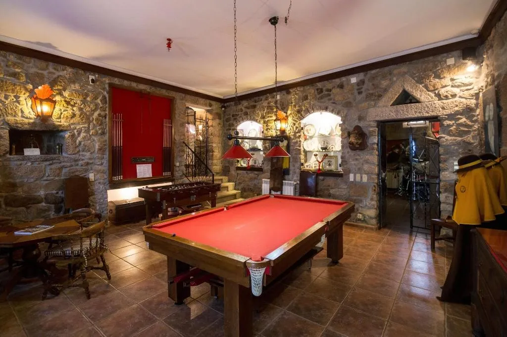 Sports and Entertainment, Casa do Redondo, Porto