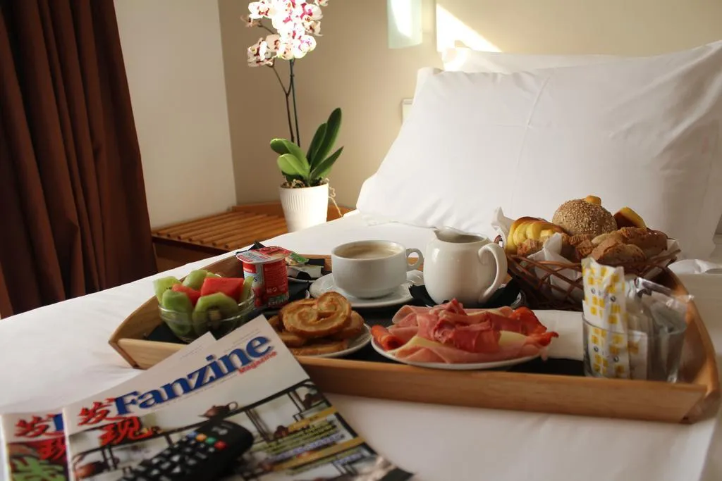 SINGLE STANDARD Room, Estoril 7, Lisbon