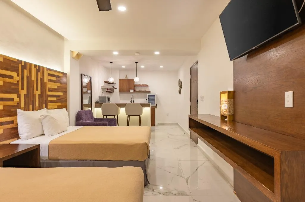 SUITE TWO QUEEN BEDS Room, Marvic Hotel, Playa Del Carmen