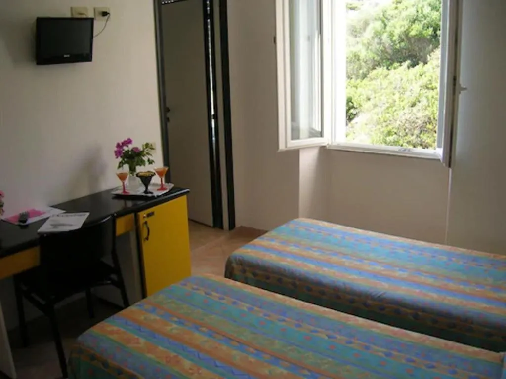 Room, Hotel Nido D'Aquila, Olbia