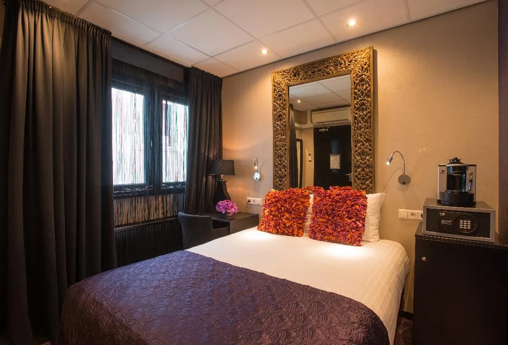 DOUBLE STANDARD Room, Sebastians, Amsterdam