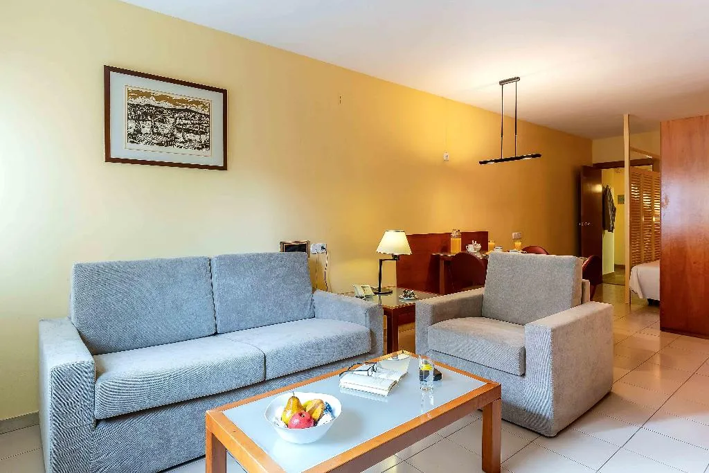 APARTMENT CAPACITY 2 Room, Aparthotel Bertran, Barcelona