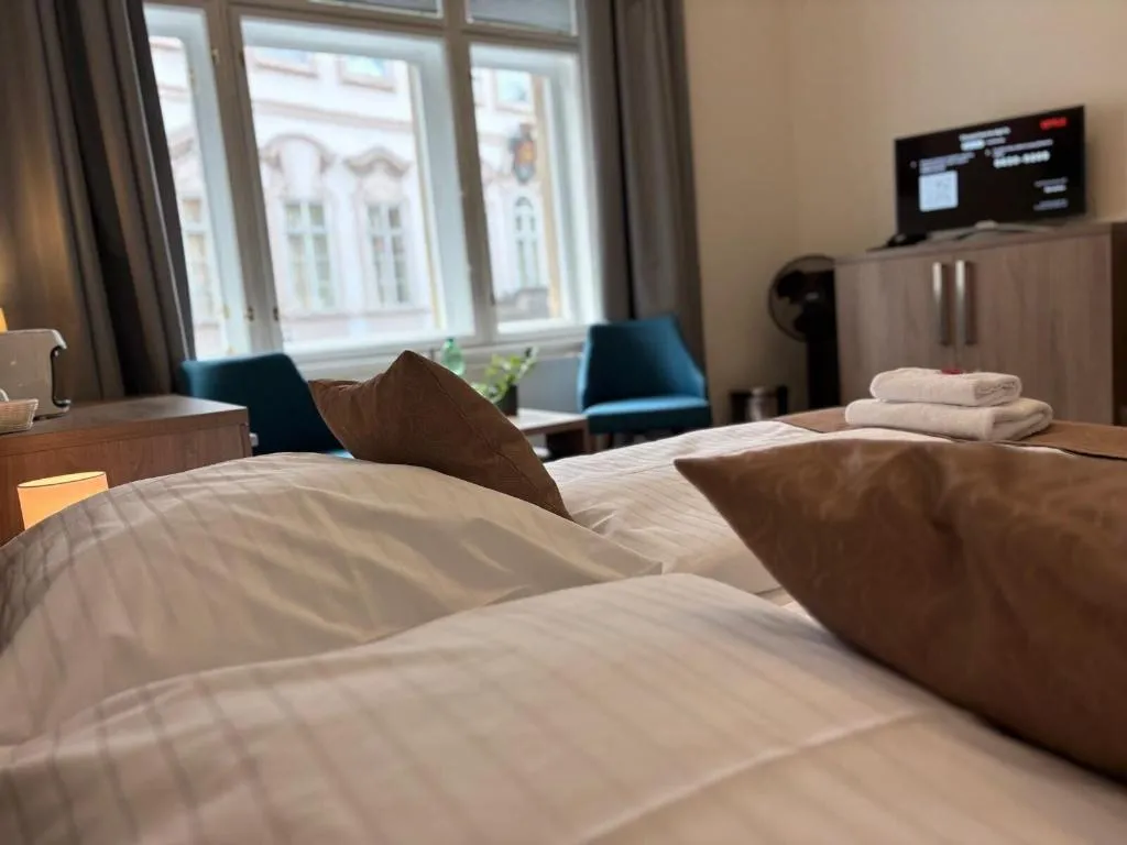 Room, Apartments Embassy by LH, Prague