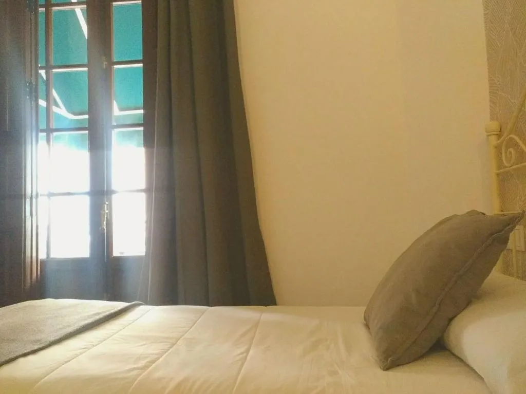 Room, CSE Casa Catedral, Seville