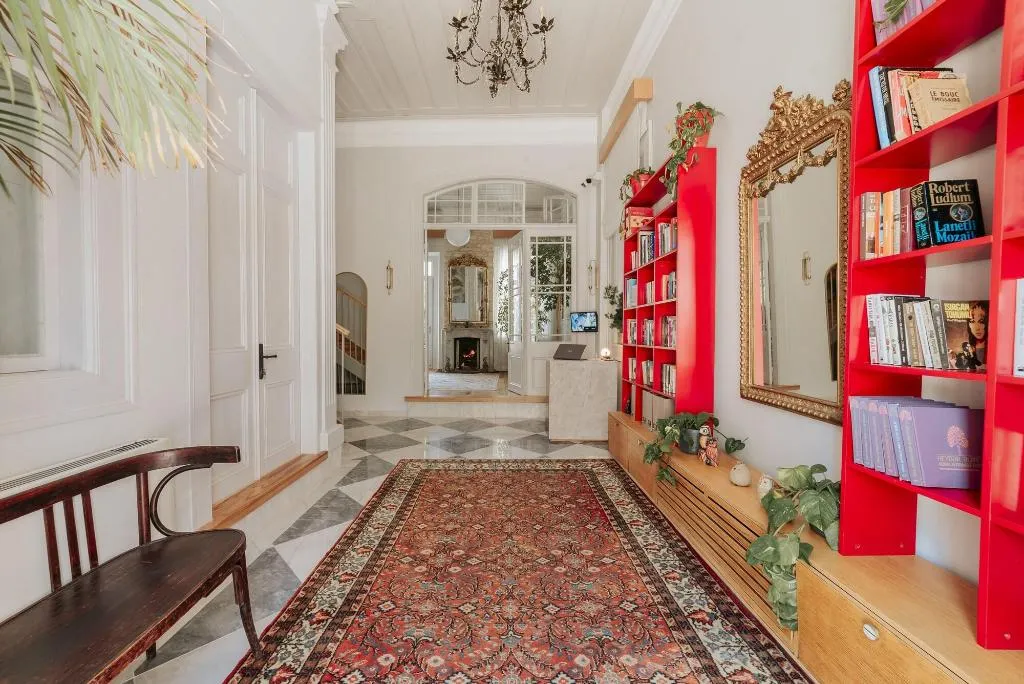 Lobby, Karargah Urla, Izmir