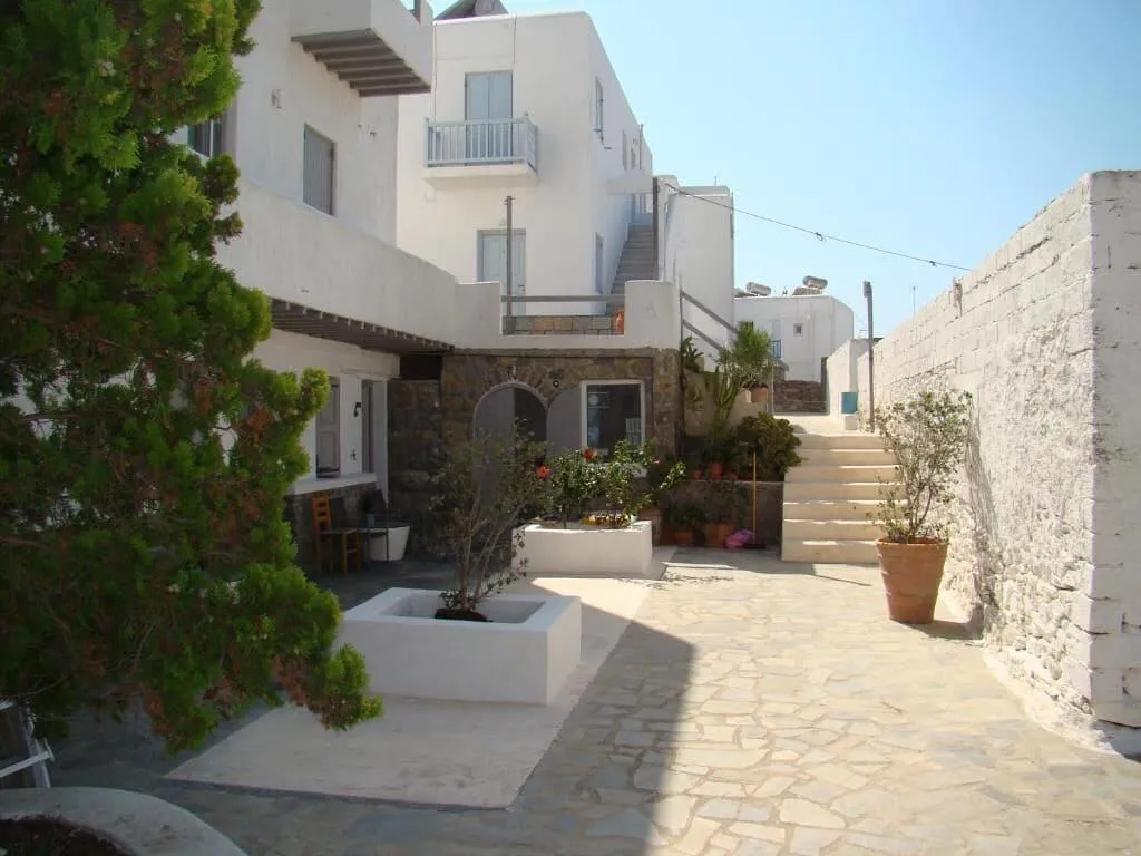 General view, Manos Rooms, Mykonos