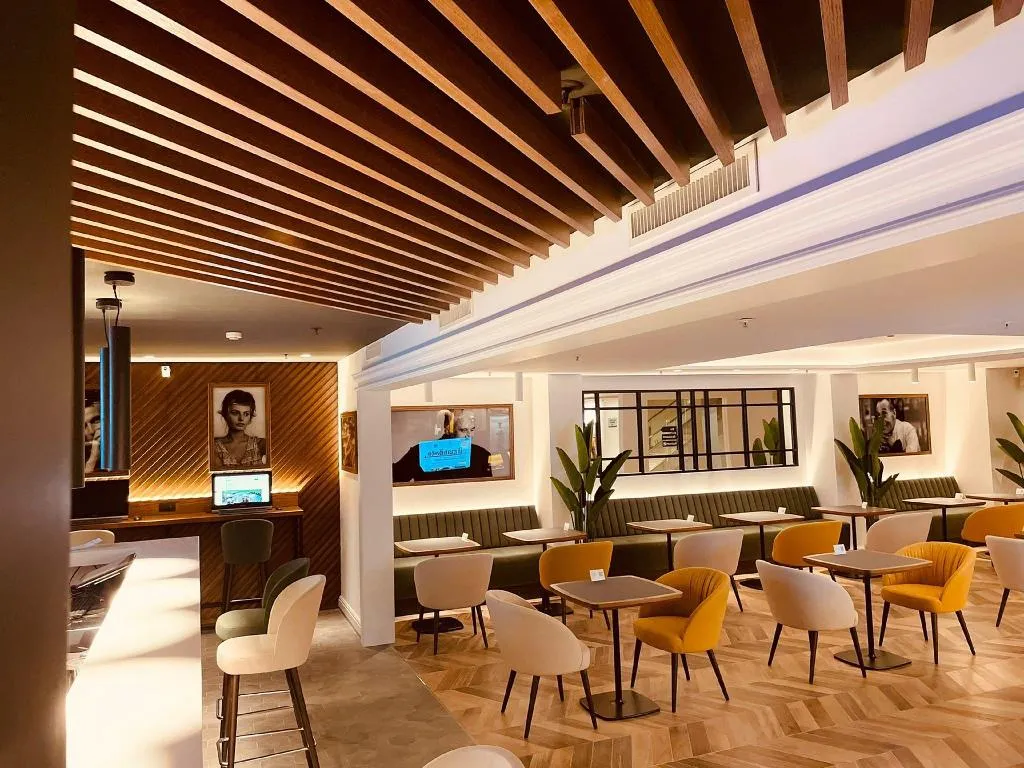 Bar, Holiday Inn Naples, Naples
